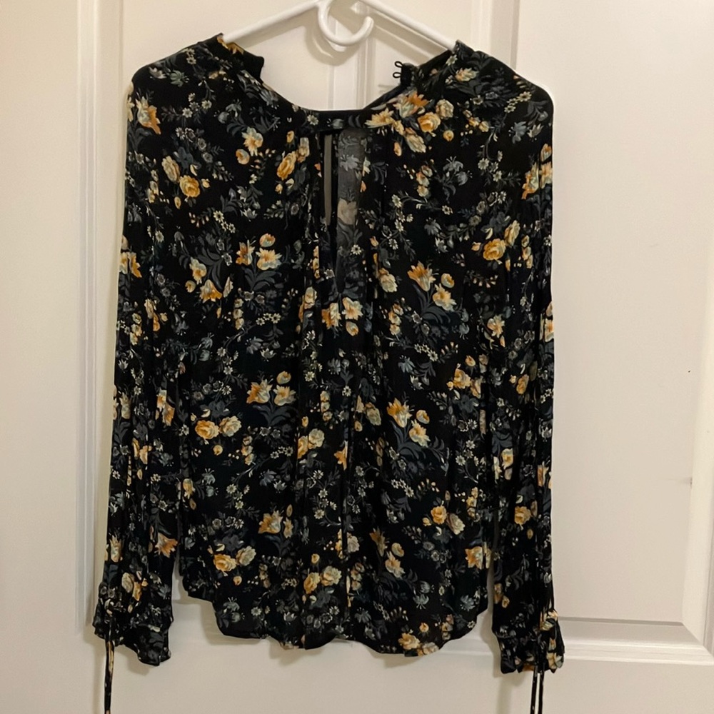Floral Black Blouse